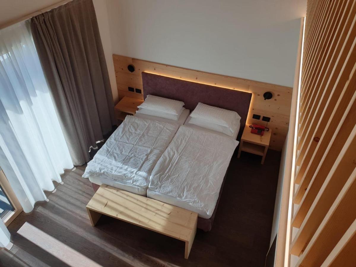Alpen Hotel Vidi Madonna Eksteriør billede