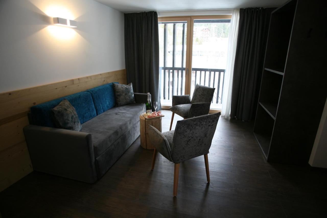 Alpen Hotel Vidi Madonna Eksteriør billede