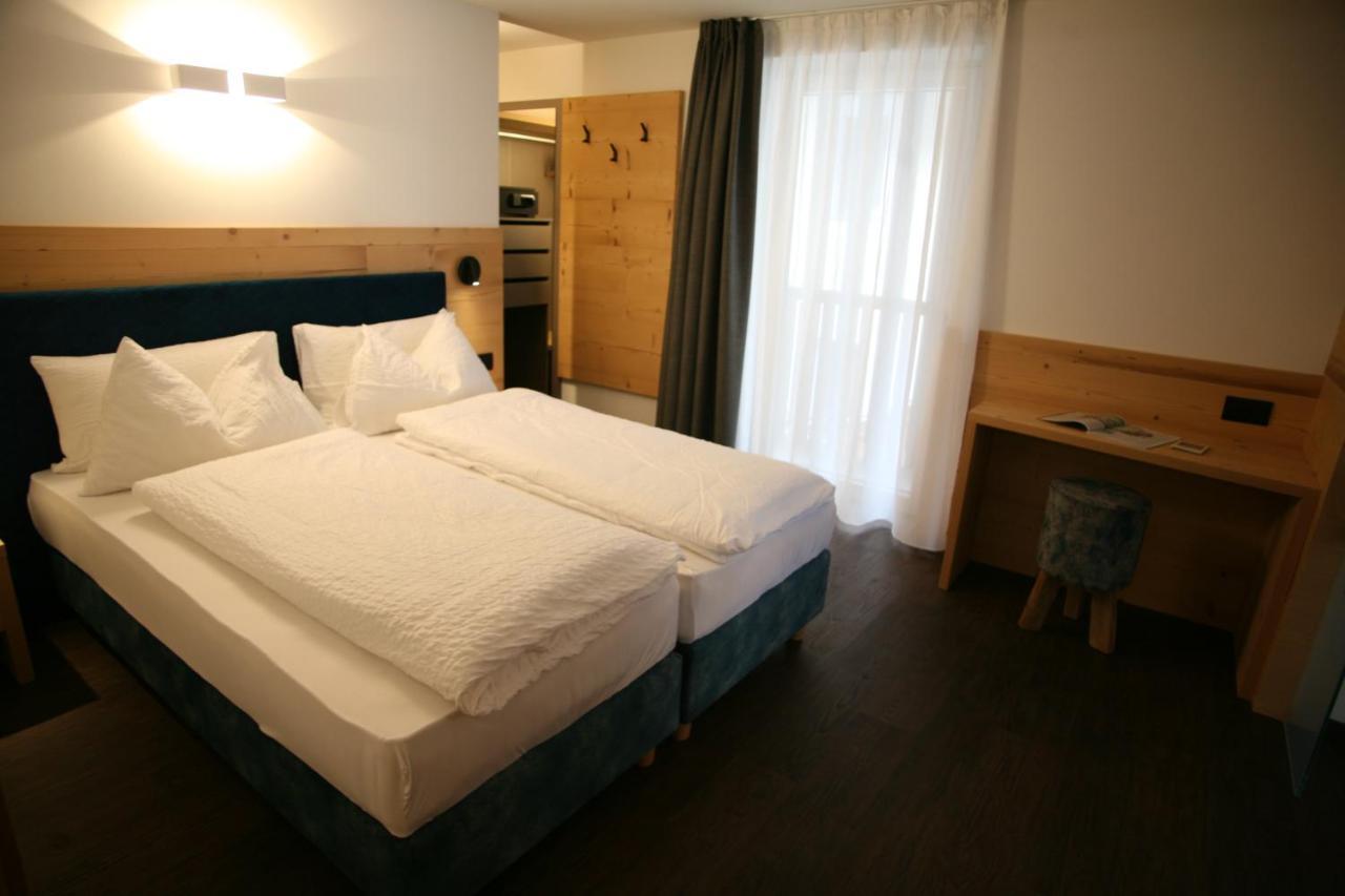 Alpen Hotel Vidi Madonna Eksteriør billede
