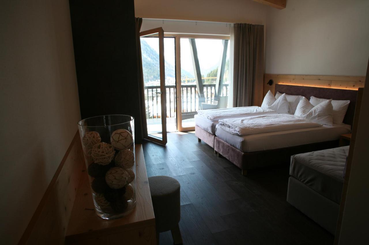Alpen Hotel Vidi Madonna Eksteriør billede