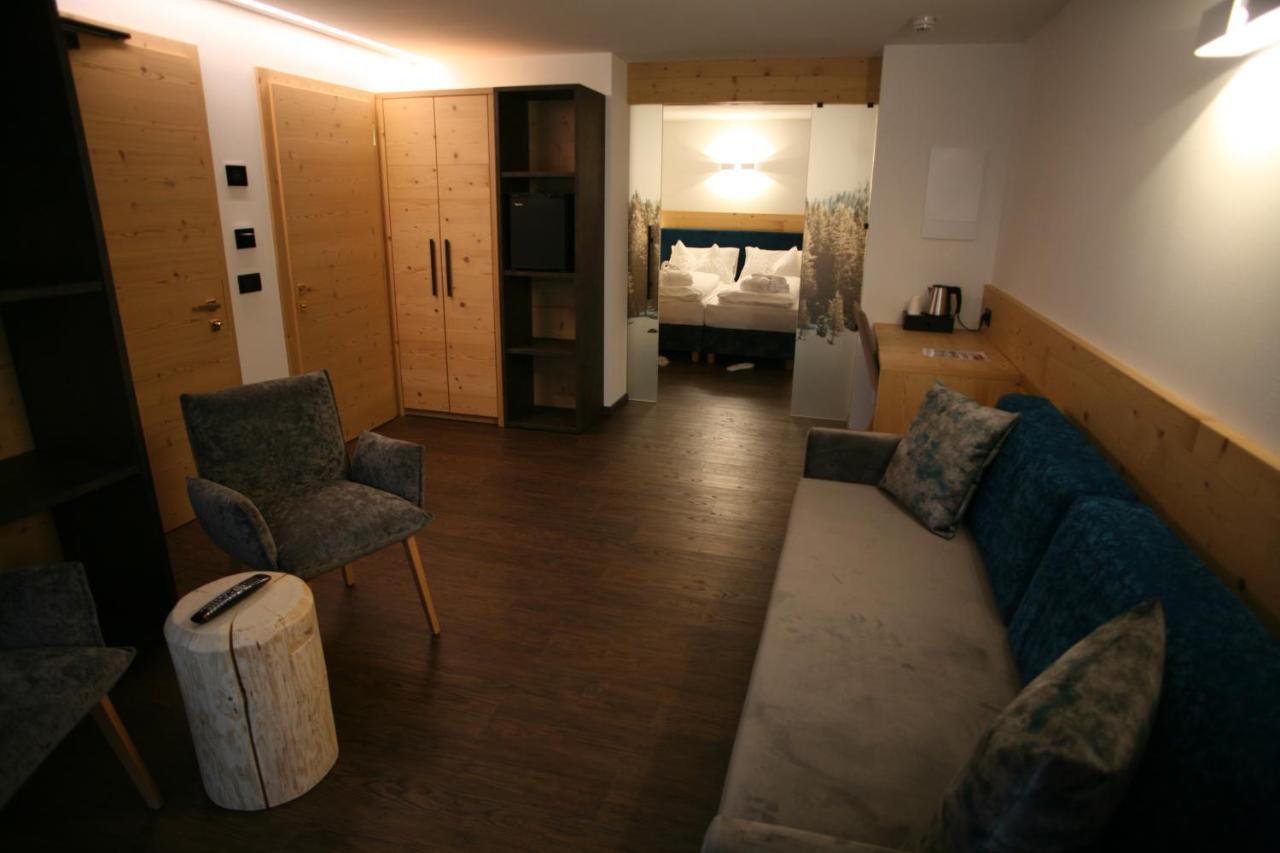 Alpen Hotel Vidi Madonna Eksteriør billede