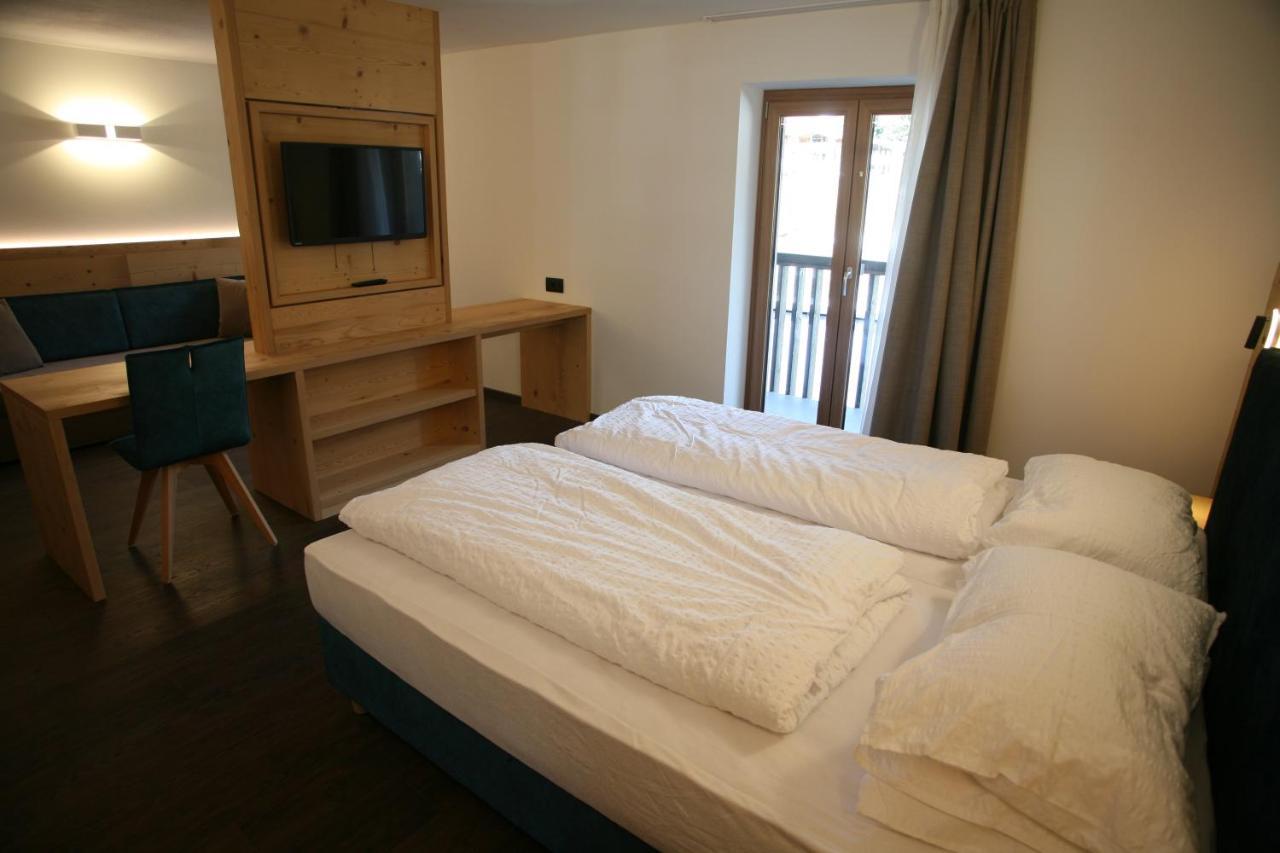 Alpen Hotel Vidi Madonna Eksteriør billede