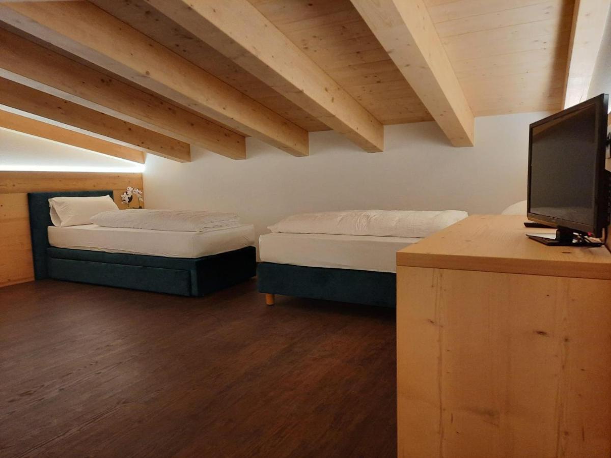 Alpen Hotel Vidi Madonna Eksteriør billede
