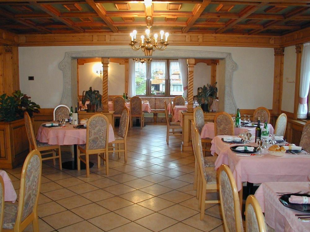 Alpen Hotel Vidi Madonna Eksteriør billede